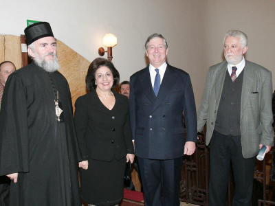 From left to right: His Grace Bishop of Canada Georgije, HRH Crown Princess Katherine, HRH Crown Prince Alexander II and Mr. Slobodan Rakitic, famous Serbian author before beginning of the literature evening on the occasion of delivering the “Vuk” award to the magazine of the Serbian Orthodox Church Eparchy of Canada “Istocnik” in Ilija M. Kolarac Foundation in Belgrade